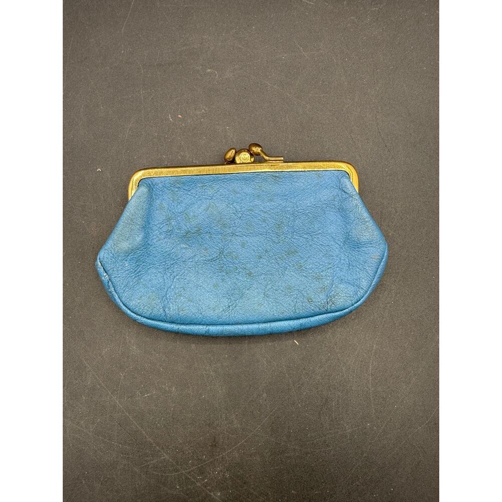 Vintage women coin purse "kiss lock" made of genuine blue leather 1950
